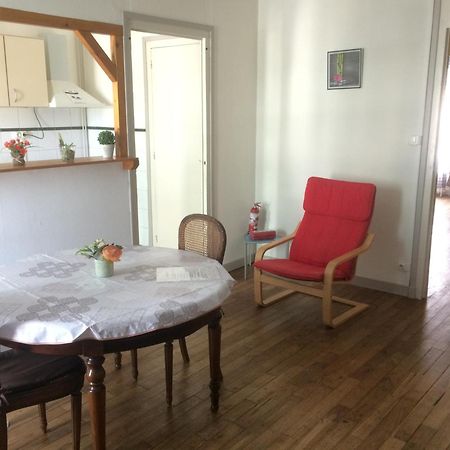 13 Boulvard Solferino T2 Agreable Pour Deux Pers Poitiers Exterior foto